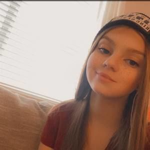 Meet your Posher, Kaia